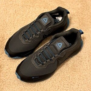 NIB Reebok Women’s All Terrain Craze Running Shoes Size 6